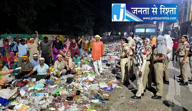 Haryana सफाई कर्मचारियों की हड़ताल 6 सितंबर तक बढ़ी Haryana सफाई कर्मचारियों की हड़ताल 6 सितंबर तक बढ़ी
