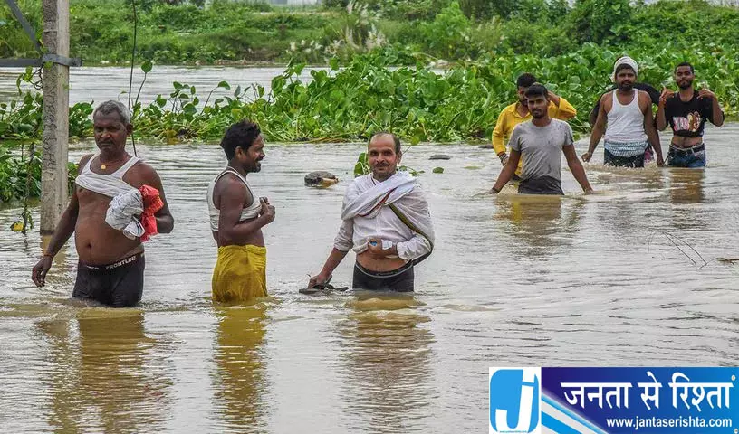बिहार में बाढ़ की स्थिति और बिगड़ी बिहार में बाढ़ की स्थिति और बिगड़ी