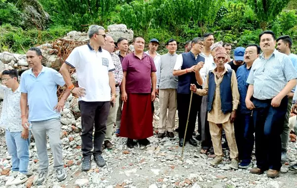 GLOF पुनर्वास सहायता का इंतजार कर रहे परिवार BJP ने उठाया मुद्दा GLOF पुनर्वास सहायता का इंतजार कर रहे परिवार BJP ने उठाया मुद्दा