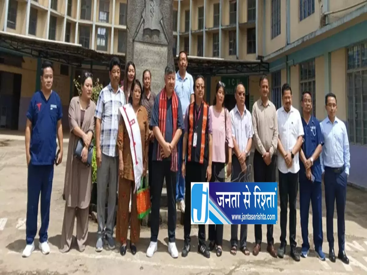 मोन अस्पताल में डायलिसिस यूनिट और सोलर स्ट्रीट लाइट का उद्घाटन मोन अस्पताल में डायलिसिस यूनिट और सोलर स्ट्रीट लाइट का उद्घाटन