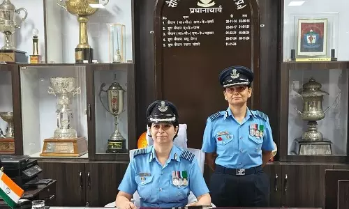 ग्रुप कैप्टन प्रीति चोपड़ा ने सैनिक स्कूल की प्रिंसिपल का पदभार संभाला ग्रुप कैप्टन प्रीति चोपड़ा ने सैनिक स्कूल की प्रिंसिपल का पदभार संभाला