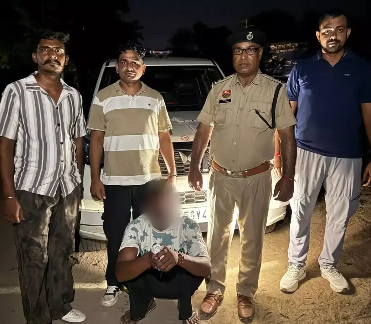 Sirsa: सिरसा में नशा तस्करी पर पुलिस का शिकंजा, चार गिरफ्तार Sirsa: सिरसा में नशा तस्करी पर पुलिस का शिकंजा, चार गिरफ्तार