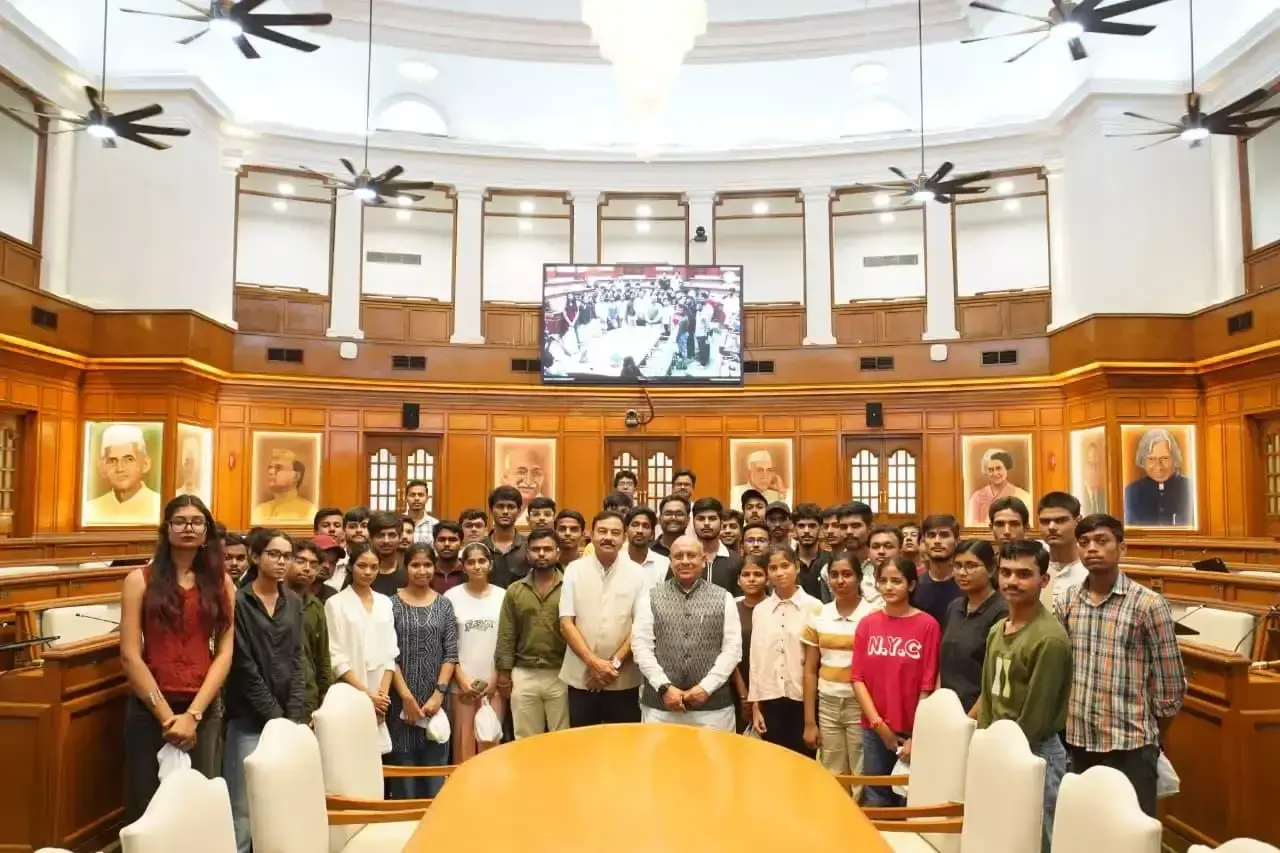 New Delhi: विधायी आधुनिकीकरण पर दिल्ली-असम विधानसभा अध्यक्षों ने किया विचारों का आदान-प्रदान New Delhi: विधायी आधुनिकीकरण पर दिल्ली-असम विधानसभा अध्यक्षों ने किया विचारों का आदान-प्रदान
