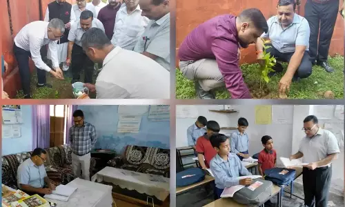 Kathua: सीखने की खाई पाटने और स्कूलों के निरीक्षण पर शिक्षा विभाग का फोकस