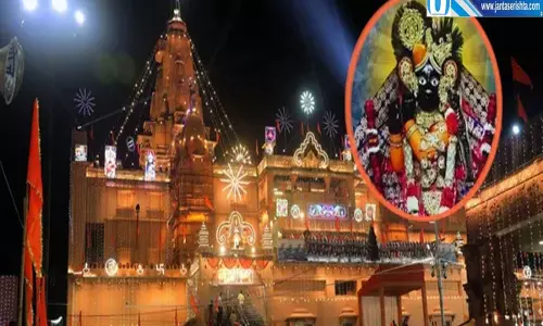 जन्माष्टमी पर रात 12 बजे होगा कान्हा जन्म महाभिषेक का LIVE प्रसारण