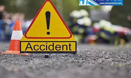 Nahan तेज रफ्तार कार की टक्कर, नर्स की मौत