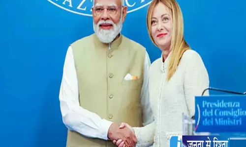 इटली में मेलोनी का इतिहास: पीएम मोदी ने रिकॉर्ड कार्यकाल पर दी बधाई इटली में मेलोनी का इतिहास: पीएम मोदी ने रिकॉर्ड कार्यकाल पर दी बधाई
