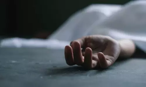 Rajouri: नौशेरा सेक्टर में हादसा, अग्रिम पोस्ट से गिरा जवान Rajouri: नौशेरा सेक्टर में हादसा, अग्रिम पोस्ट से गिरा जवान