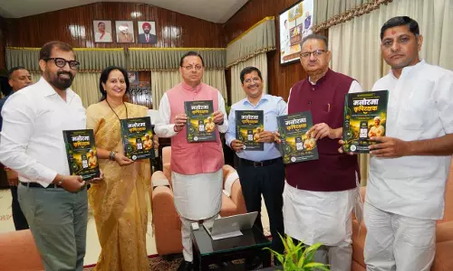 मुख्यमंत्री धामी ने किसान-केंद्रित मोबाइल एप ‘मनोरमा कृषि रक्षक’ का किया शुभारंभ