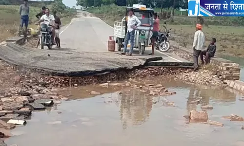 बारिश से यमुनापार की 77 सड़कें खराब