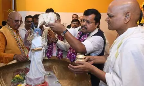 दिल्ली: भाजपा अध्यक्ष नितिन नवीन ने जन्माष्टमी पर इस्कॉन मंदिर में पूजा-अर्चना की