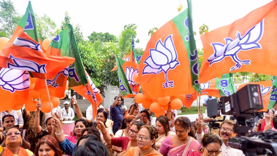 असम बीजेपी का दावा: कांग्रेस ने रायजोर दल से तोड़ा नाता असम बीजेपी का दावा: कांग्रेस ने रायजोर दल से तोड़ा नाता