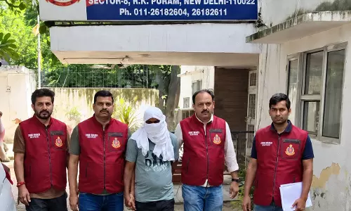 एक साल की तलाश खत्म, एटीएम चोरी गैंग का मास्टरमाइंड इम्मा जंगल से गिरफ्तार एक साल की तलाश खत्म, एटीएम चोरी गैंग का मास्टरमाइंड इम्मा जंगल से गिरफ्तार