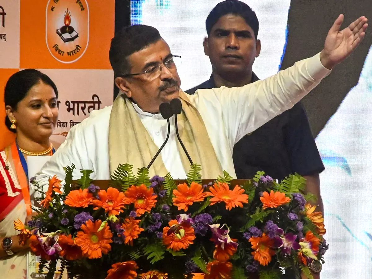 शुभेंदु अधिकारी का राष्ट्रीय शिक्षा पर बड़ा प्लान शुभेंदु अधिकारी का राष्ट्रीय शिक्षा पर बड़ा प्लान