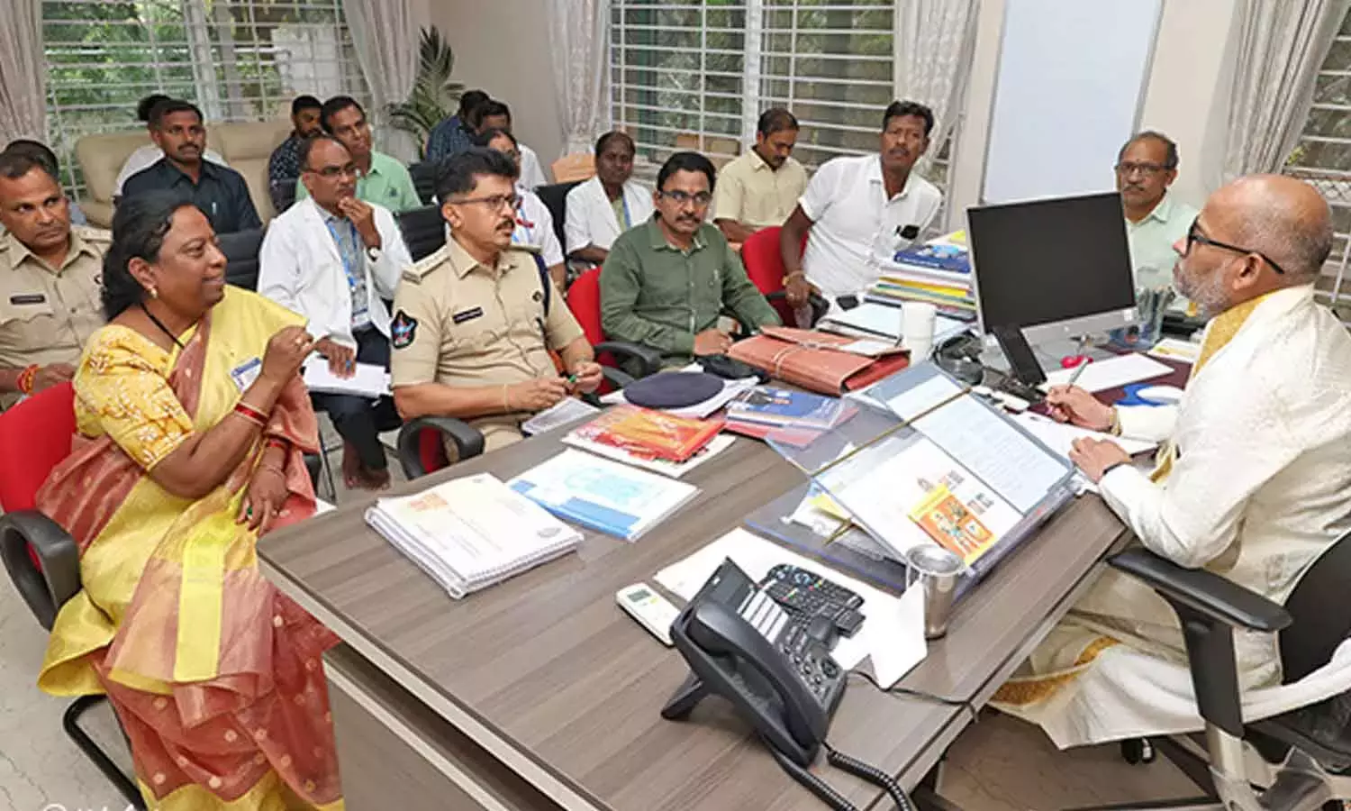 अतिरिक्त EO ने ब्रह्मोत्सवम की तैयारियों का जायजा लिया अतिरिक्त EO ने ब्रह्मोत्सवम की तैयारियों का जायजा लिया