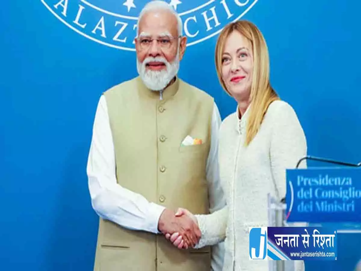 इटली में मेलोनी का इतिहास: पीएम मोदी ने रिकॉर्ड कार्यकाल पर दी बधाई इटली में मेलोनी का इतिहास: पीएम मोदी ने रिकॉर्ड कार्यकाल पर दी बधाई