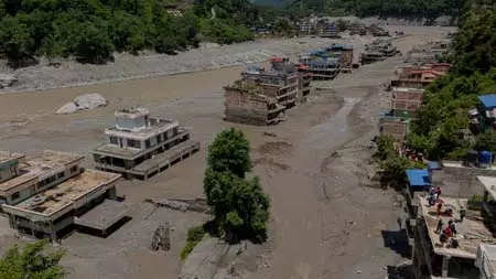 नेपाल त्रासदी: एनविडिया के सीईओ ने डोनेट किए 10 मिलियन डॉलर, वित्त मंत्री वाग्ले ने जताया आभार नेपाल त्रासदी: एनविडिया के सीईओ ने डोनेट किए 10 मिलियन डॉलर, वित्त मंत्री वाग्ले ने जताया आभार