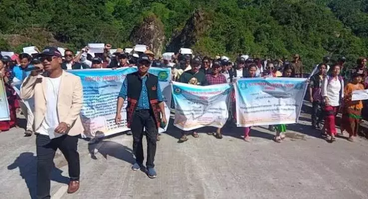 सियांग अपर प्रोजेक्ट का विरोध: ग्रामीणों के समर्थन में उतरा SIFFYW सियांग अपर प्रोजेक्ट का विरोध: ग्रामीणों के समर्थन में उतरा SIFFYW
