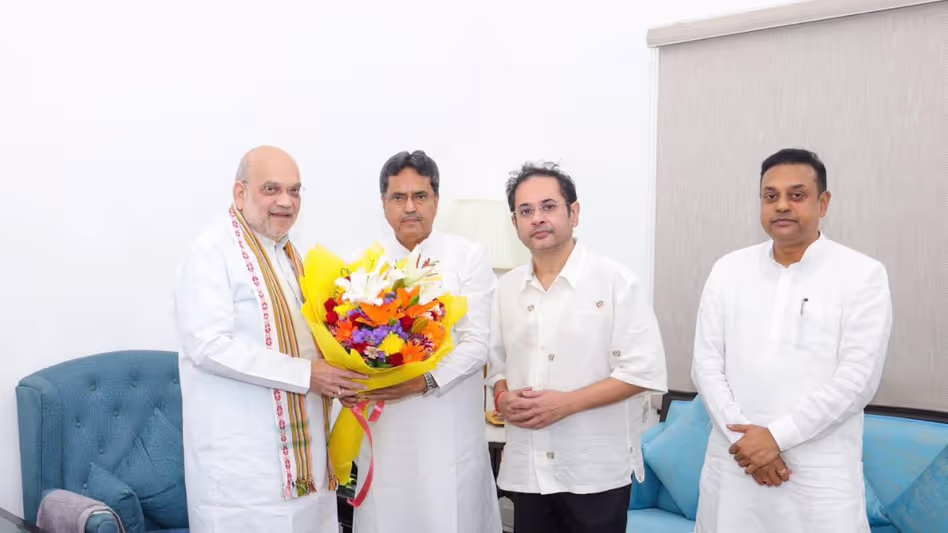 त्रिपुरा चुनावी रण से पहले बीजेपी और टिपरा मोथा में बढ़ी बातचीत त्रिपुरा चुनावी रण से पहले बीजेपी और टिपरा मोथा में बढ़ी बातचीत