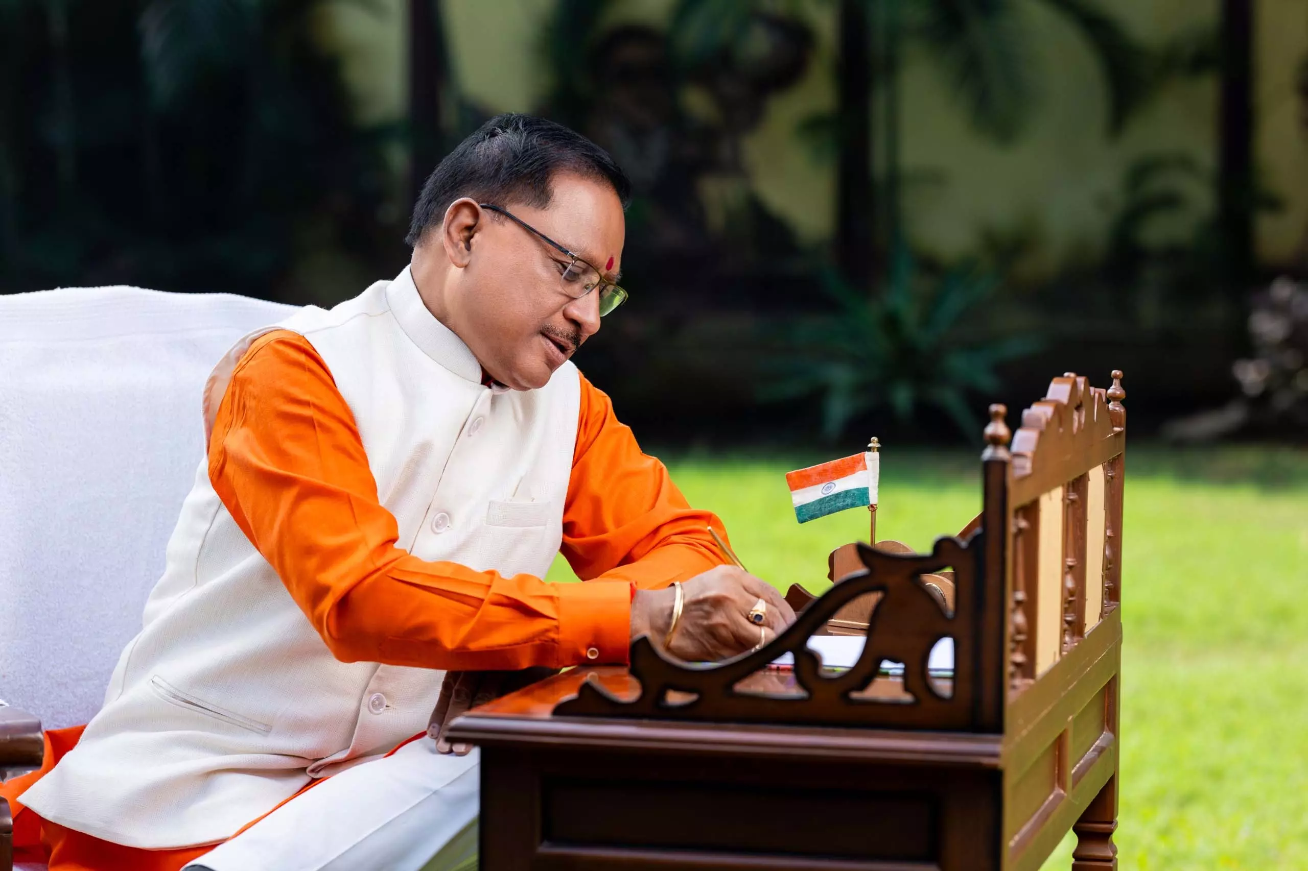 शिक्षक दिवस पर मुख्यमंत्री विष्णुदेव साय ने गुरुजनों के नाम लिखा आत्मीय पत्र शिक्षक दिवस पर मुख्यमंत्री विष्णुदेव साय ने गुरुजनों के नाम लिखा आत्मीय पत्र