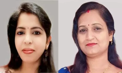 राज्यपाल के हाथों सम्मानित होंगी रायगढ़ की दो शिक्षिकाएं राज्यपाल के हाथों सम्मानित होंगी रायगढ़ की दो शिक्षिकाएं