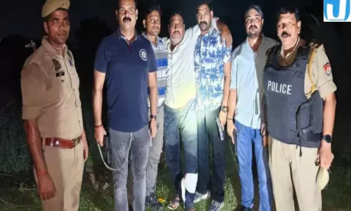 पटाखा फैक्ट्री ब्लास्ट में बड़ा एक्शन 50 हजार का इनामी शकील मुठभेड़ में गिरफ्तार पटाखा फैक्ट्री ब्लास्ट में बड़ा एक्शन 50 हजार का इनामी शकील मुठभेड़ में गिरफ्तार