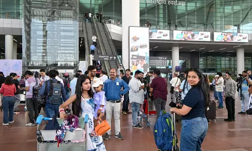 नोएडा एयरपोर्ट पर उम्मीद से आठ गुना कम यात्री