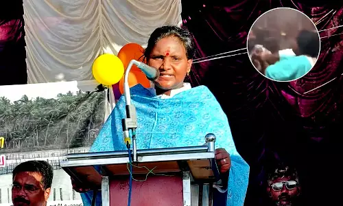 कांग्रेस MLA और पार्टी कार्यकर्ताओं में हाथापाई
