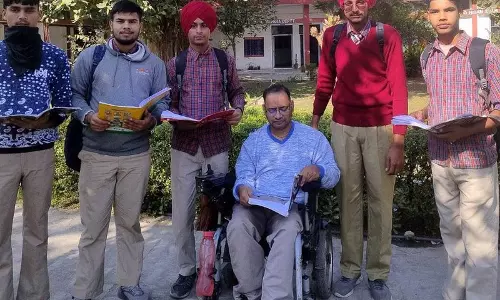 Ludhiana 16 साल बाद भी व्हीलचेयर सहारा, हौसले के आगे हर रुकावट बेअसर Ludhiana 16 साल बाद भी व्हीलचेयर सहारा, हौसले के आगे हर रुकावट बेअसर