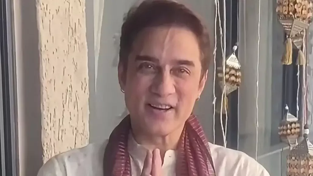 फैसल खान ने दी जन्माष्टमी की बधाई, जीता लोगों का दिल फैसल खान ने दी जन्माष्टमी की बधाई, जीता लोगों का दिल