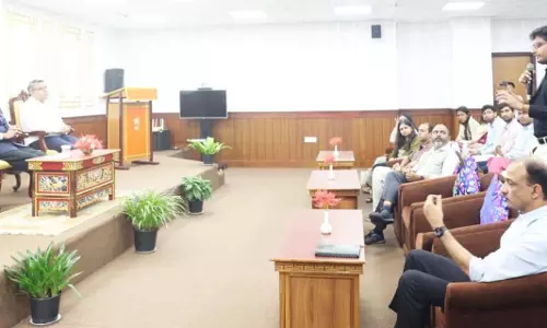 ISB छात्रों ने जाना जैविक खेती का मॉडल राज्यपाल को बताए अनुभव