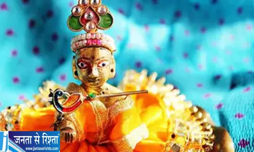 लड्डू गोपाल की सेवा में न करें लापरवाही रोजाना जरूर करें ये काम लड्डू गोपाल की सेवा में न करें लापरवाही रोजाना जरूर करें ये काम