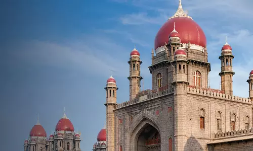 जजों की कमी का असर: तेलंगाना हाईकोर्ट में मुकदमों का अंबार जजों की कमी का असर: तेलंगाना हाईकोर्ट में मुकदमों का अंबार