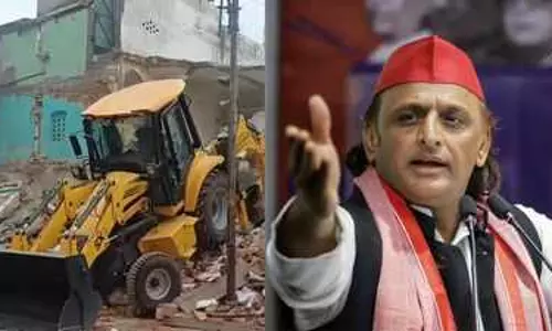 सहारनपुर में मस्जिद पर बुलडोजर कार्रवाई से गरमाई सियासत, अखिलेश बोले- सच्चा सनातनी दूसरे धर्म का..? सहारनपुर में मस्जिद पर बुलडोजर कार्रवाई से गरमाई सियासत, अखिलेश बोले- सच्चा सनातनी दूसरे धर्म का..?