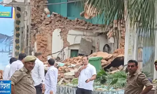 कोर्ट के आदेश के बाद मस्जिद पर एक्शन सहारनपुर में हाई अलर्ट