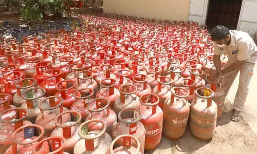 ओडिशा में LPG कालाबाजारी का पर्दाफाश, हज़ारों सिलेंडर जब्त