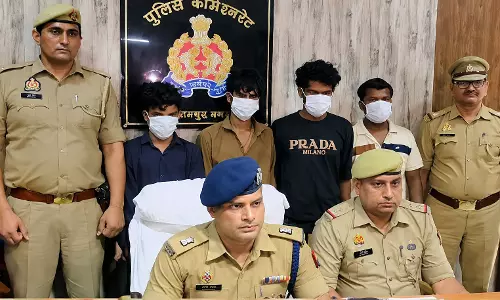 मोबाइल चोर गिरोह का पर्दाफाश, चार शातिर गिरफ्तार, चोरी के 24 मोबाइल बरामद