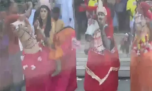 ढाका के ढाकेश्वरी मंदिर में धूमधाम से मना जन्माष्टमी पर्व ढाका के ढाकेश्वरी मंदिर में धूमधाम से मना जन्माष्टमी पर्व