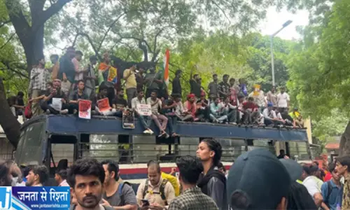 आंदोलन का श्रेय लेने की होड़ कांग्रेस और CJP के बीच बढ़ा विवाद आंदोलन का श्रेय लेने की होड़ कांग्रेस और CJP के बीच बढ़ा विवाद