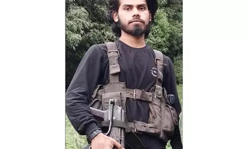ऑपरेशन अशदर में पुलिस की बड़ी कार्रवाई पाकिस्तानी आतंकी की तलाश तेज ऑपरेशन अशदर में पुलिस की बड़ी कार्रवाई पाकिस्तानी आतंकी की तलाश तेज