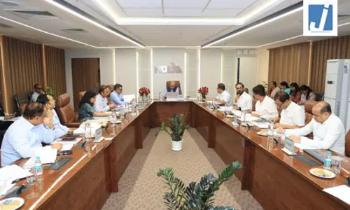 नोएडा प्राधिकरण की बोर्ड बैठक में कई बड़े फैसले, किसानों के मुआवजे में 53 प्रतिशत तक बढ़ोतरी
