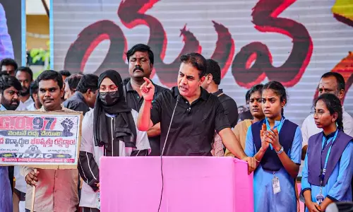 तेलंगाना छात्रों के मुद्दे पर KTR ने राहुल गांधी को घेरा