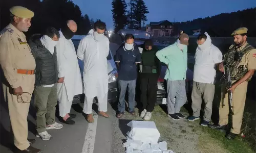 शोपियां में पुलिस की कार्रवाई संदिग्ध लेनदेन में 7 लोग पकड़े गए