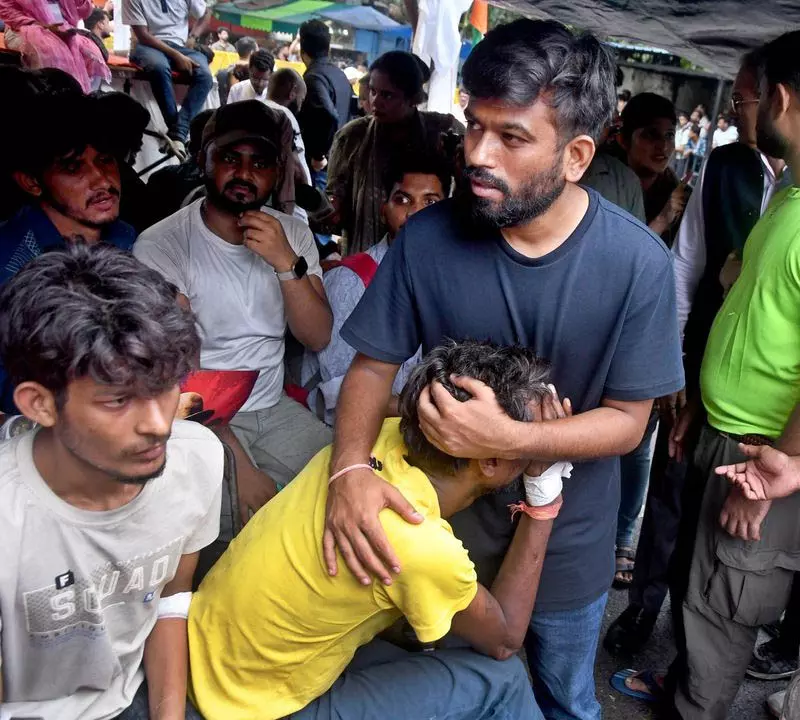 Delhi प्रदर्शन कर रहे छात्रों की पिटाई पर सुप्रीम कोर्ट के जज ने उठाए सवाल Delhi प्रदर्शन कर रहे छात्रों की पिटाई पर सुप्रीम कोर्ट के जज ने उठाए सवाल