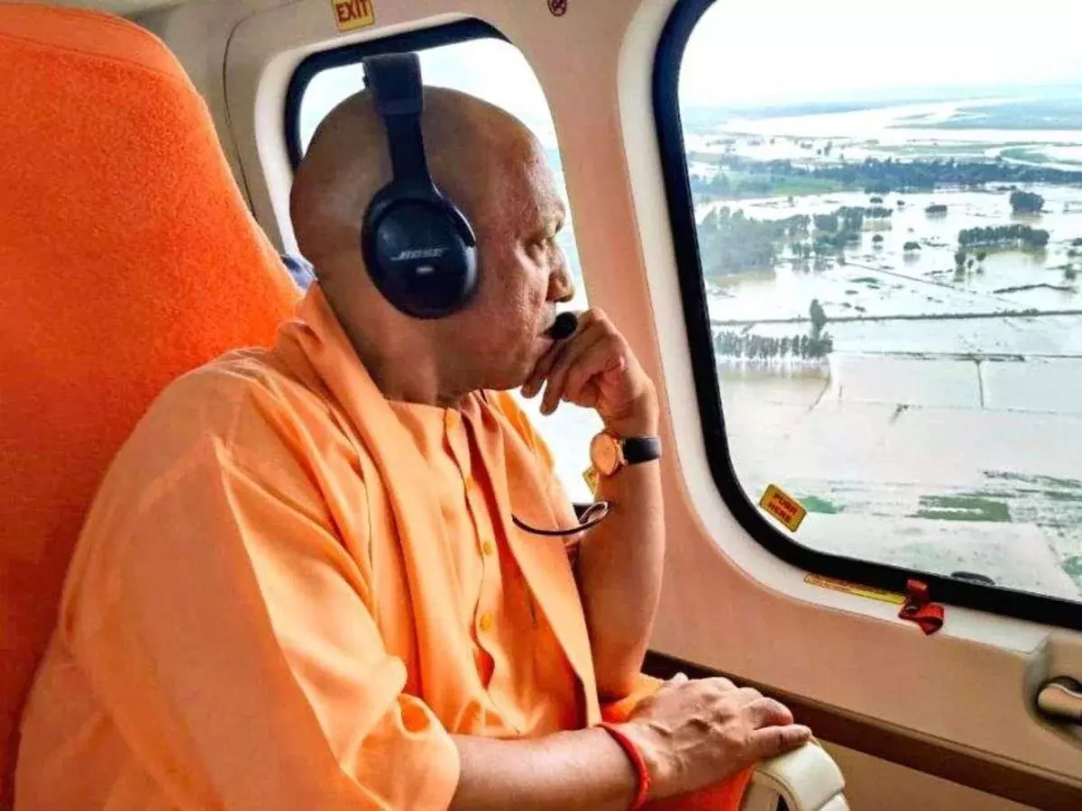 बाढ़ प्रभावित वाराणसी का हवाई सर्वेक्षण करेंगे मुख्यमंत्री योगी बाढ़ प्रभावित वाराणसी का हवाई सर्वेक्षण करेंगे मुख्यमंत्री योगी