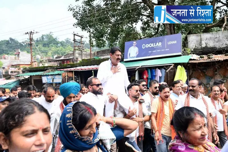 Nahan पठानिया के शक्ति प्रदर्शन से वापसी की चर्चा Nahan पठानिया के शक्ति प्रदर्शन से वापसी की चर्चा