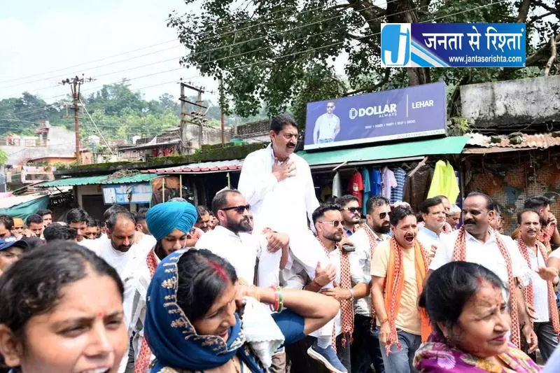 Nurpur शक्ति प्रदर्शन से फिर बढ़ी राजनीतिक हलचल Nurpur शक्ति प्रदर्शन से फिर बढ़ी राजनीतिक हलचल