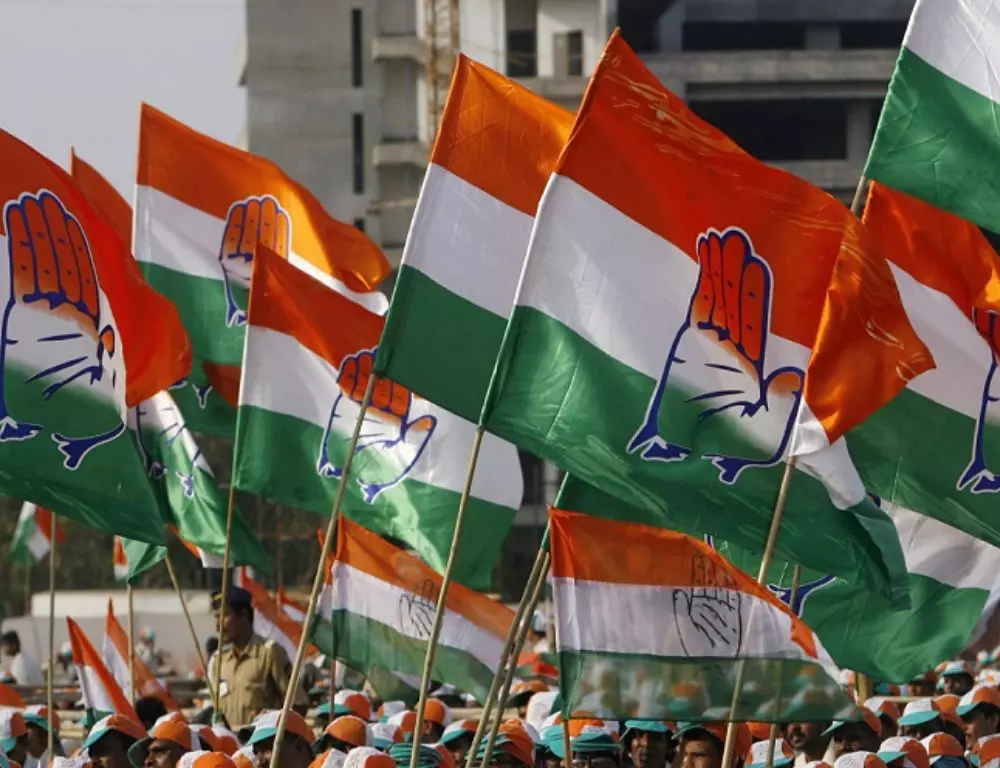 चुनावी मोड़ पर सियासत: हैदराबाद और रंगारेड्डी में कैबिनेट पद की उम्मीदें चुनावी मोड़ पर सियासत: हैदराबाद और रंगारेड्डी में कैबिनेट पद की उम्मीदें