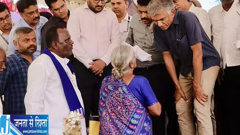 नागरिक सेवाओं में लापरवाही पर होगी सख्त कार्रवाई नागरिक सेवाओं में लापरवाही पर होगी सख्त कार्रवाई