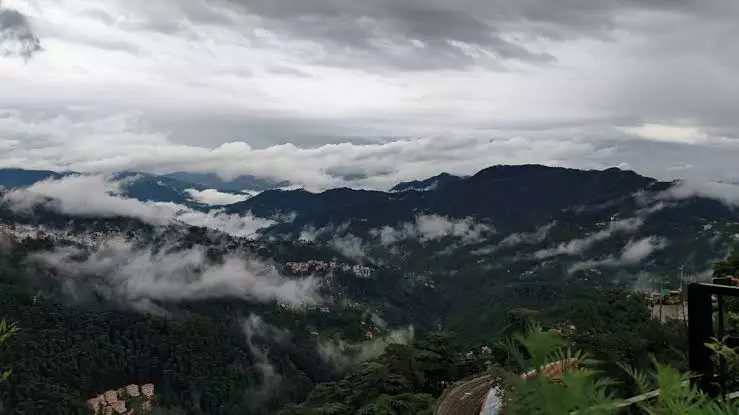 Shimla: हिमाचल में अगले कुछ दिन धीमा रहेगा मानसून, भारी बारिश का अलर्ट नहीं Shimla: हिमाचल में अगले कुछ दिन धीमा रहेगा मानसून, भारी बारिश का अलर्ट नहीं